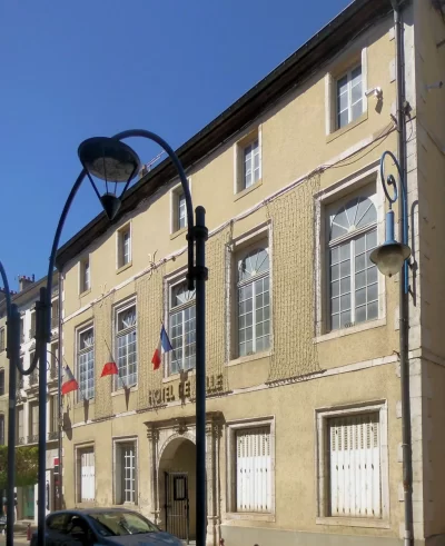 VILLE-DE-MIRECOURT_304872