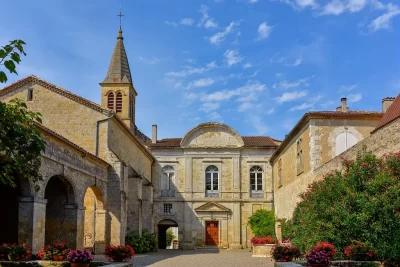 VIN-ET-ARMAGNAC-AU-CHATEAU-DE-CASSAIGNE_473556