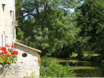 VISITE-DU-VILLAGE-DE-FOURCES_638640