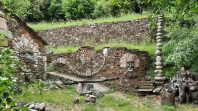 VISITE-GUIDEE-ROLAND-MOUSQUES-LE-LAND-ART-ET-LAMOUR-DES-PIERRES-8211-8211-Vialas_3584778