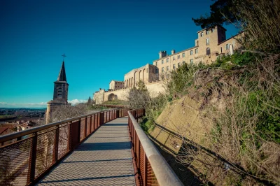 VOIE-DOUCE-8211-DES-9-ECLUSES-DE-FONSERANES-A-LA-CATHEDRALE-DE-BEZIERS-8211-Beziers_3192565-1