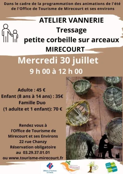 Vannerie-8211-tressage-petite-corbeille-sur-arceaux-8211-Mirecourt_2594658