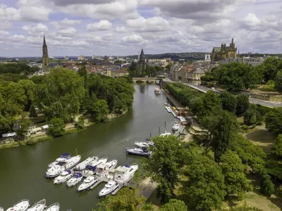 Veloroute-la-voie-bleue-8211-Metz-8211-Pont-a-Mousson-8211-Metz_3531959
