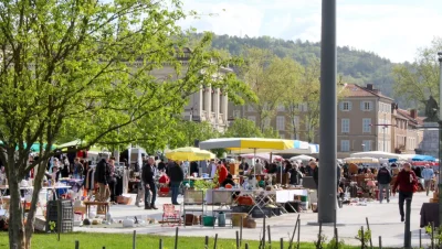 Vide-Greniers-a-Cahors-8211-13-08-2025-8211-Cahors_2539404