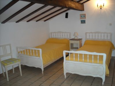 Villa-Noizbait_121444