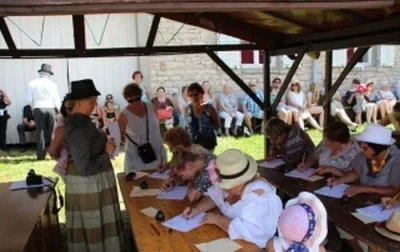 Village-1900-8211-Marche-campagnard-et-certif039-8211-09-08-2026-8211-Xaronval_3420560
