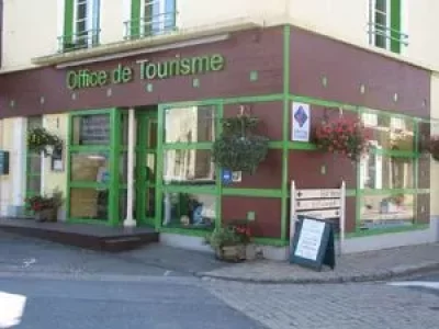 Village-etape-de-Gouzon_509602