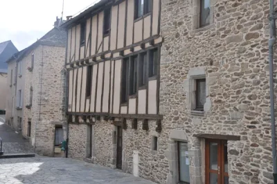 Visite-commentee-de-Rieupeyroux-8211-Rieupeyroux_2266062