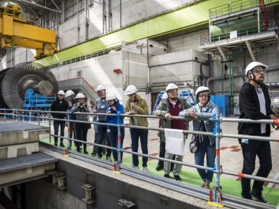 Visite-de-la-centrale-nucleaire-du-blayais-8211-Braud-et-Saint-Louis_2143166