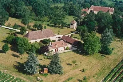 Visite-des-chais-et-degustation-Chateau-Terre-Vieille-8211-08-07-2025-8211-Saint-Sauveur_2852322