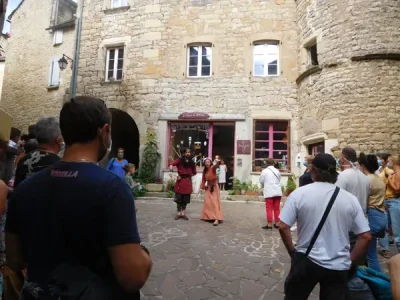 Visite-du-Chateau-et-de-la-cite-medievale-de-Severac-en-juillet-aout-groupes-8211-Severac-d039Aveyron_2265696