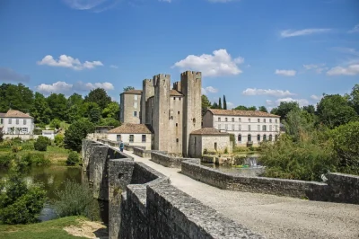 Visite-famille-du-Moulin-des-Tours-a-l039assaut-du-moulin-8211-29-04-2025-8211-Nerac_2484440