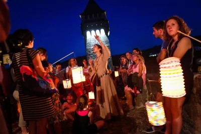 Visite-guidee-Noctambulation-sur-le-Pont-Valentre-et-ses-abords-8211-14-08-2025-8211-Cahors_2024011