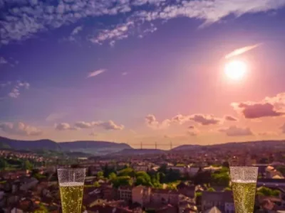 Visite-guidee-VIP-du-Beffroi-de-Millau-groupes-8211-Millau_2266129
