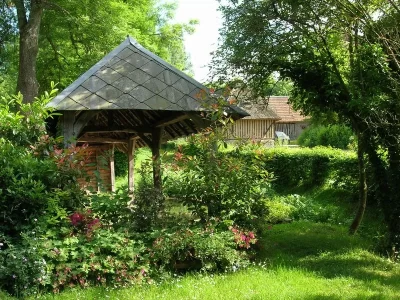Visite-guidee-avec-l039Office-de-Tourisme-Terre-d039Auge-8211-Pont-l039Eveque_1389935