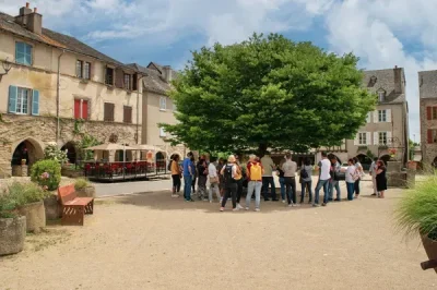 Visite-guidee-de-la-bastide-royale-de-Sauveterre-de-Rouergue-8211-Sauveterre-de-Rouergue_2265847