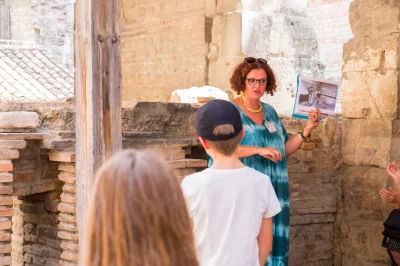 Visite-guidee-des-thermes-de-Constantin-8211-05-07-2025-8211-Arles_2865634
