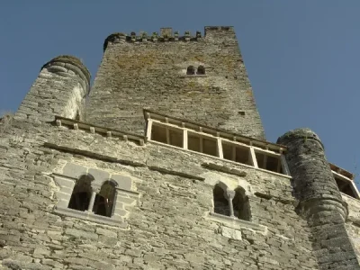 Visite-guidee-du-Chateau-de-Valon-8211-Lacroix-Barrez_2536498