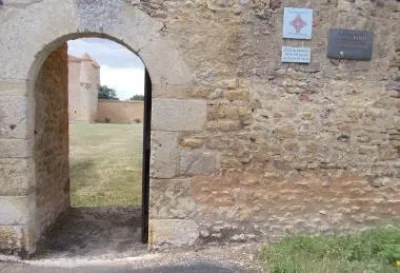 Visite-guidee-du-Logis-de-Barroux-dans-le-cadre-des-Journees-Europeennes-du-Patrimoine-8211-20-09-2025-8211-Airvault_3051292