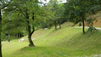 Visite-guidee-du-site-archeologique-d039Uxellodunum-8211-Saint-Denis-les-Martel_3003567