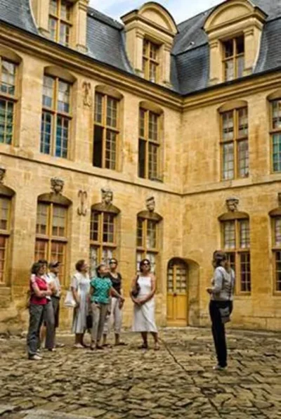 Visite-guidee-thematique-VAH-Sedan-Le-quartier-de-la-Sorille-Partie-I-8211-23-07-2025-8211-Sedan_2436493