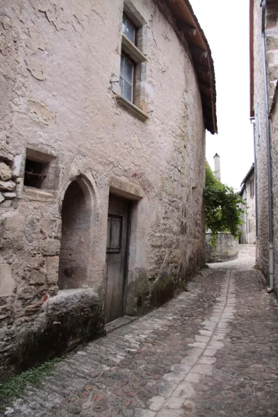 Visite-libre-du-cloitre-des-Mirepoises-8211-Martel_3809395