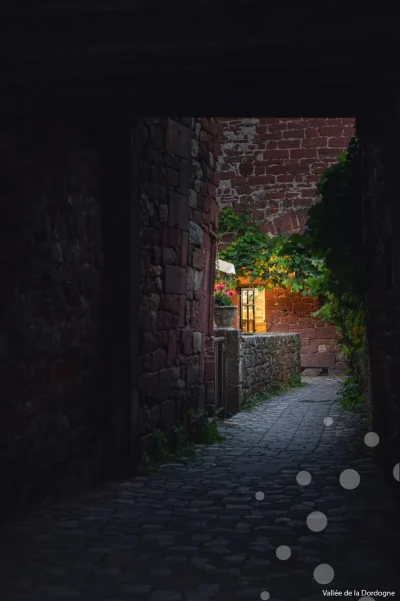 Visite-nocturne-Halloween-de-Collonges-la-Rouge-et-du-chateau-de-Vassinhac-8211-30-10-2025-8211-Collonges-la-Rouge_3150770