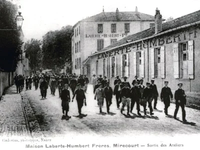 Visites-accompagnees-8211-Promenade-au-coeur-de-la-lutherie-et-de-larcheterie-de-Mirecourt-8211-Mirecourt_3613279