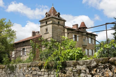 Visites-guidees-des-villages-du-Pays-d039Art-et-d039Histoire-du-Grand-Figeac-Lunan-8211-Lunan_2932556
