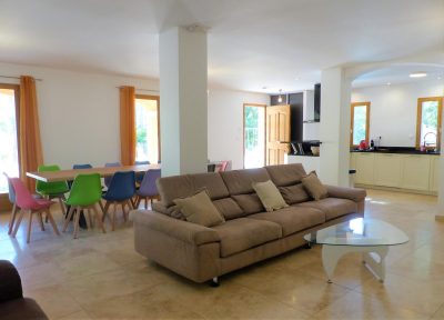 Viveloupau-La-Villa_171602