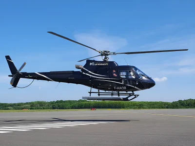 Vol-privatif-en-helicoptere-au-dessus-des-Falaises-d039Etretat-8211-Saint-Gatien-des-Bois_3254946